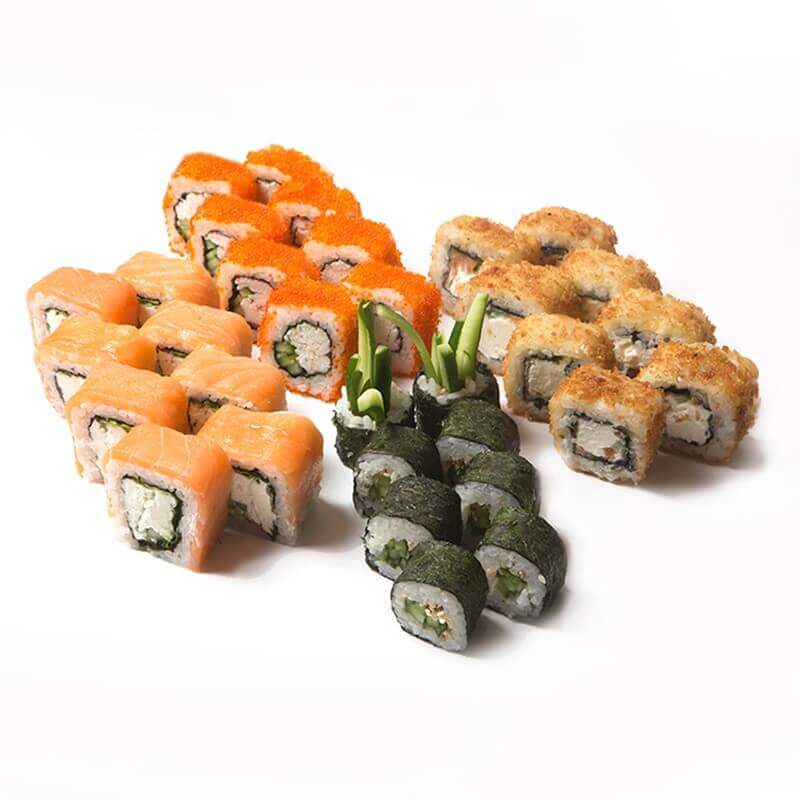 Tasty Sushi Set •